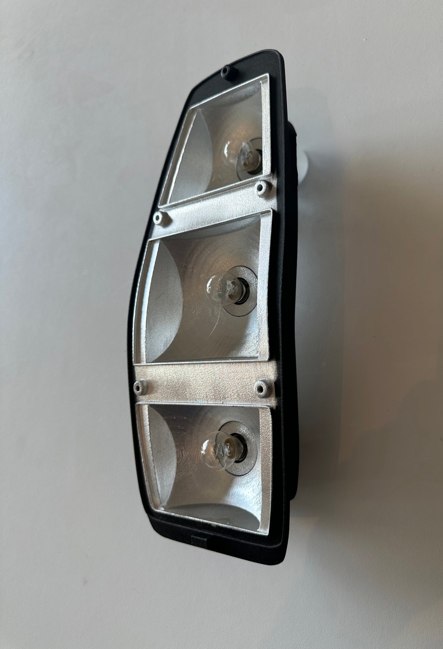 HOLDEN WB UTE TAIL LIGHT - CLICK CONNECT FITTING SUIT NARVA