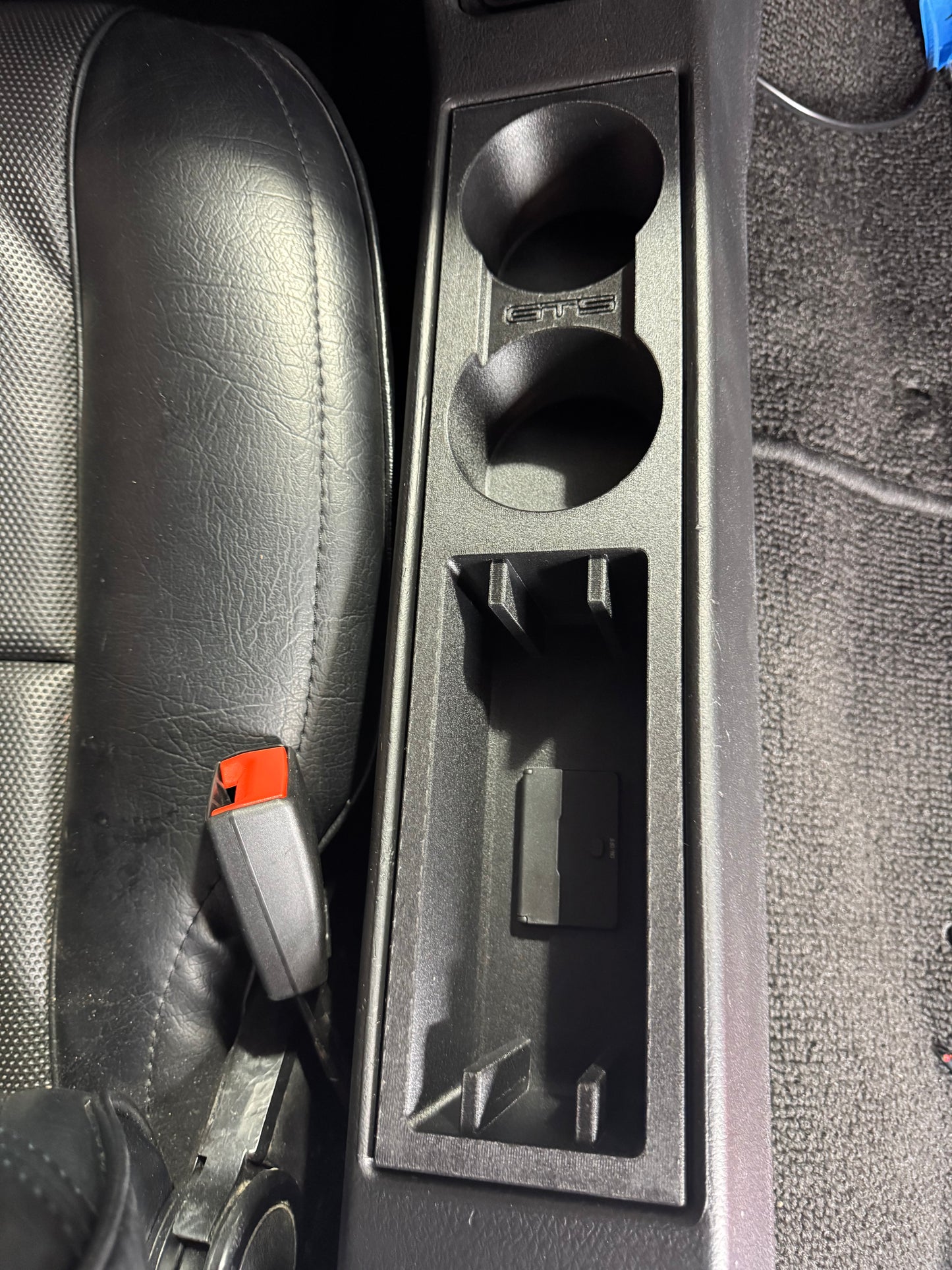 Holden HQ GTS Long Consol Drink and Phone Holder Insert